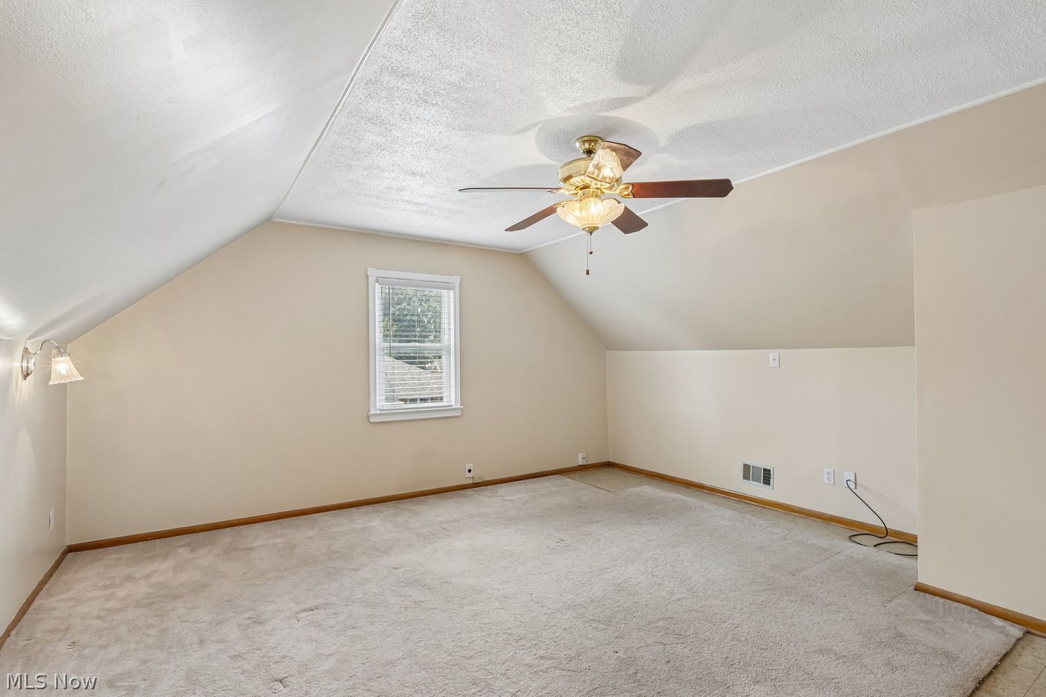 2911 Grovewood Avenue Parma OH 44134
