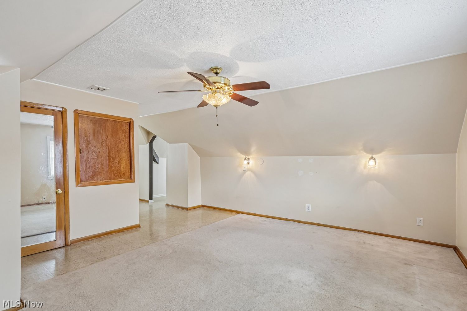 2911 Grovewood Avenue Parma OH 44134