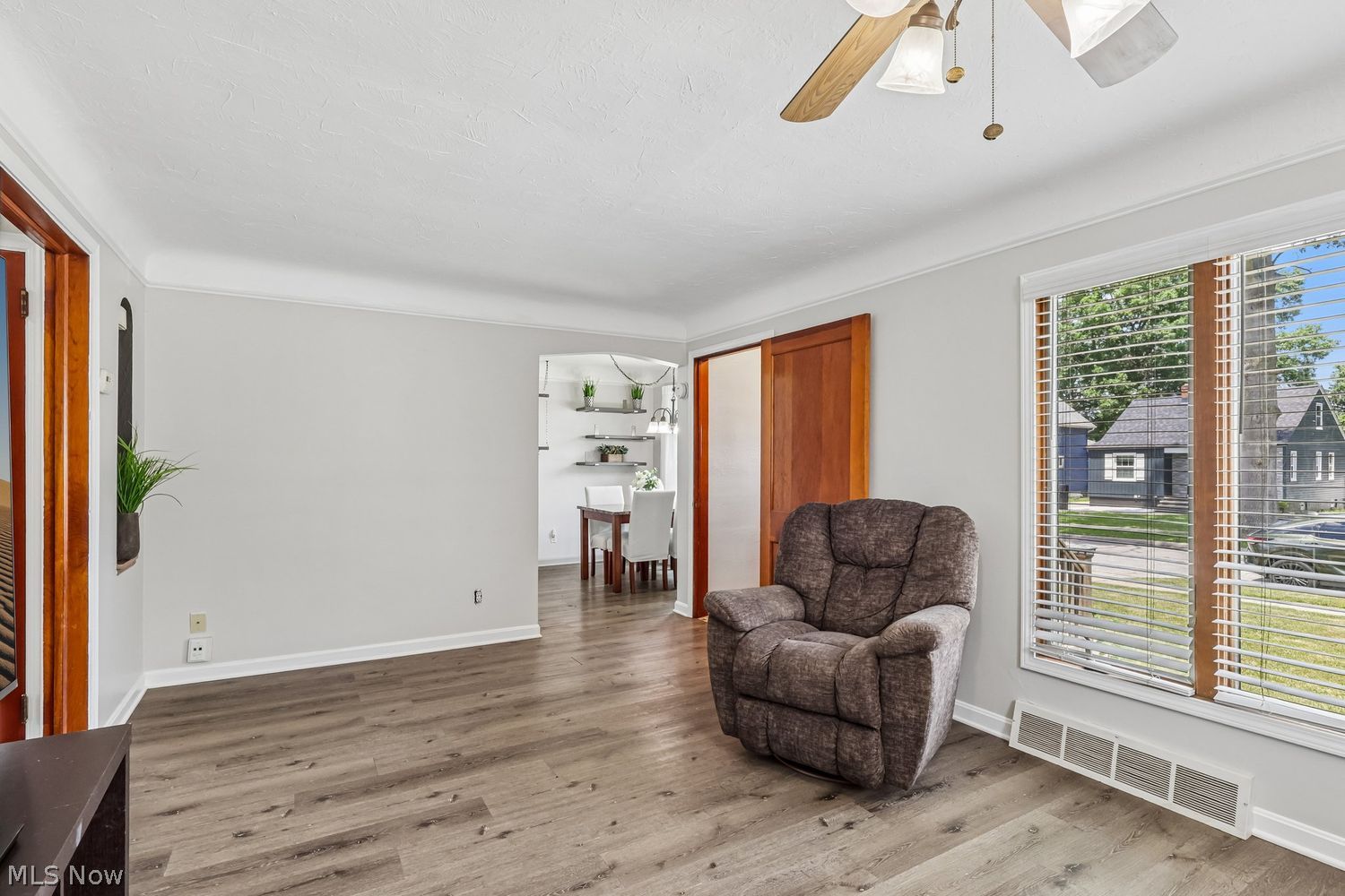 2911 Grovewood Avenue Parma OH 44134