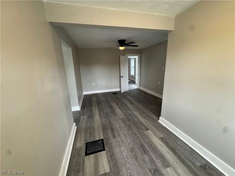 3317 Tate Avenue Cleveland OH 44109