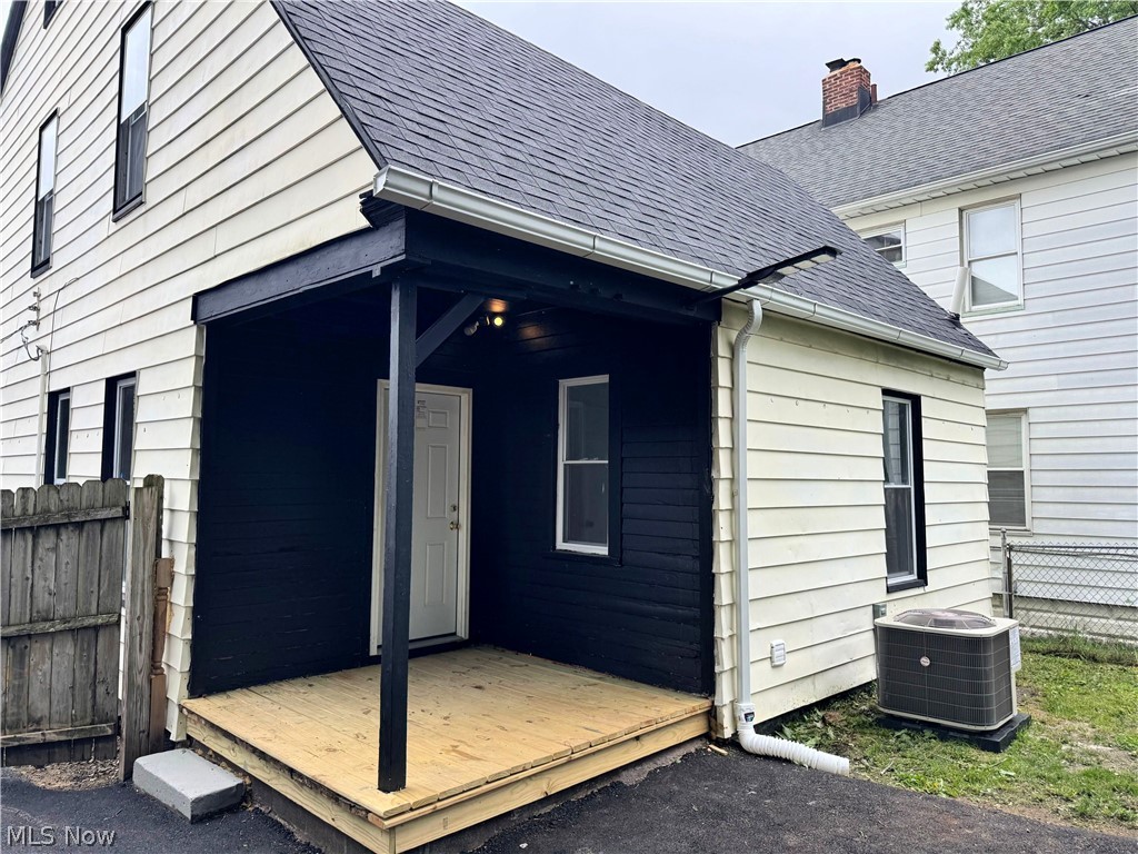 3317 Tate Avenue Cleveland OH 44109