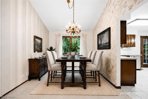 6551 Queens Way Brecksville OH 44141
