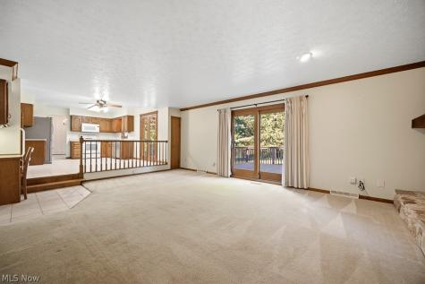 6551 Queens Way Brecksville OH 44141