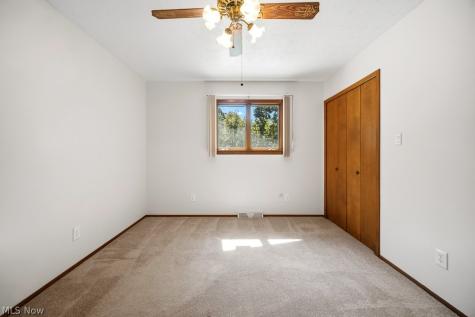 6551 Queens Way Brecksville OH 44141