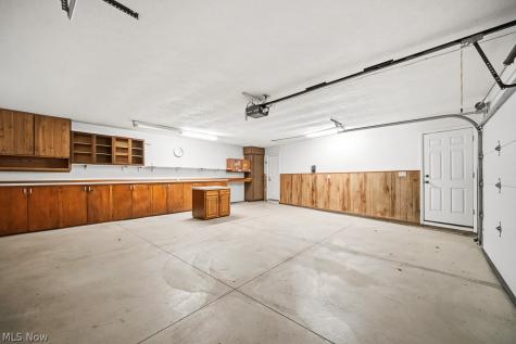 6551 Queens Way Brecksville OH 44141