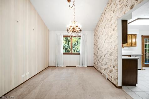 6551 Queens Way Brecksville OH 44141