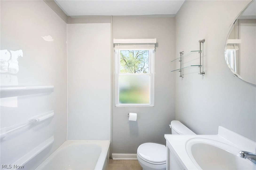 4515 Pershing Avenue Parma OH 44134