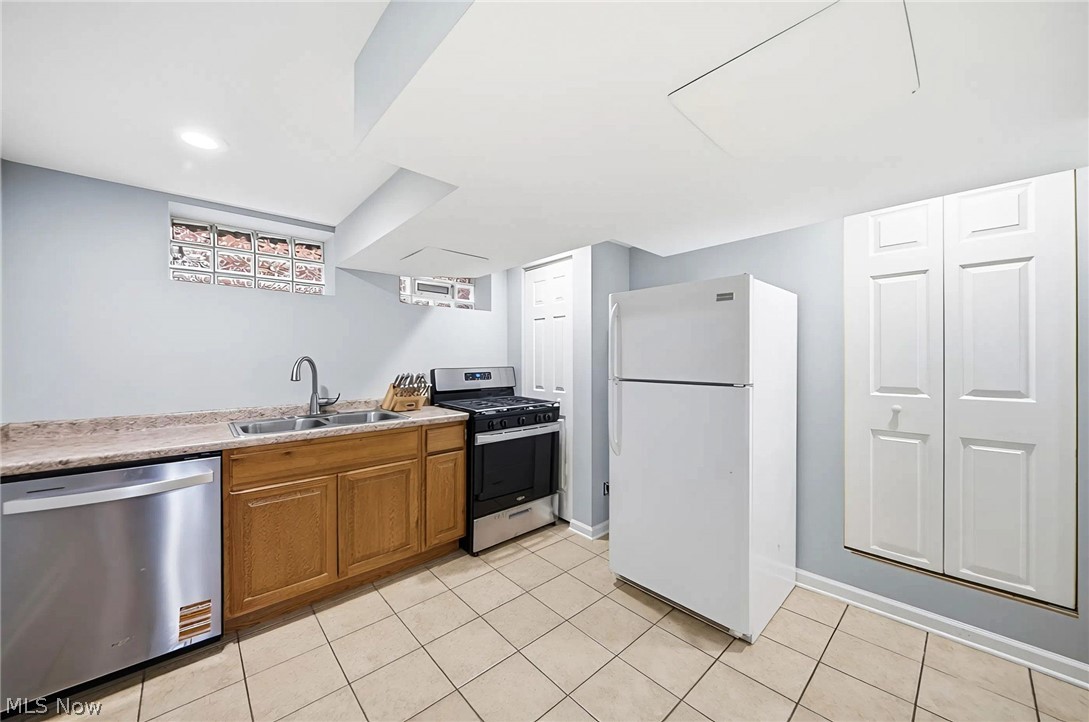 4515 Pershing Avenue Parma OH 44134