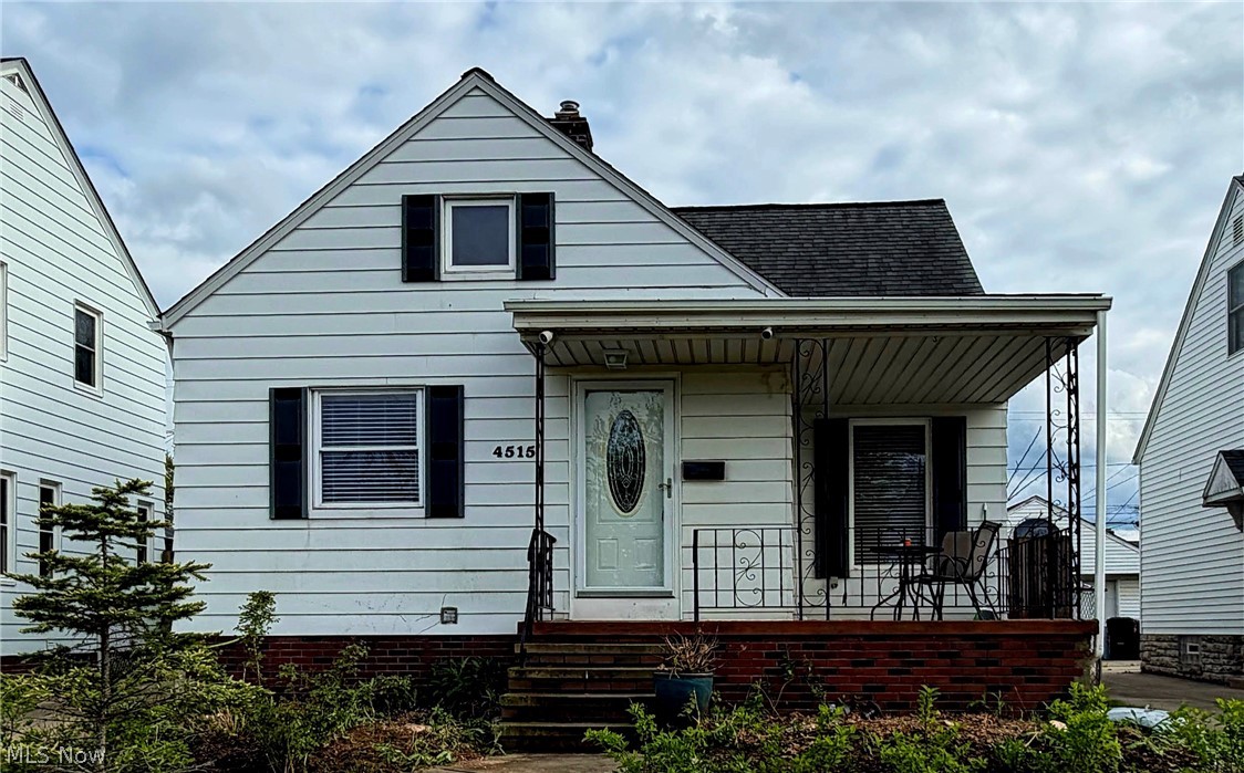 4515 Pershing Avenue Parma OH 44134