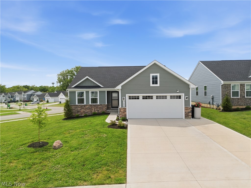 1082 Bookman Avenue Akron OH 44312