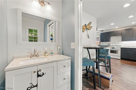 9372 Stonington Road Parma Heights OH 44130