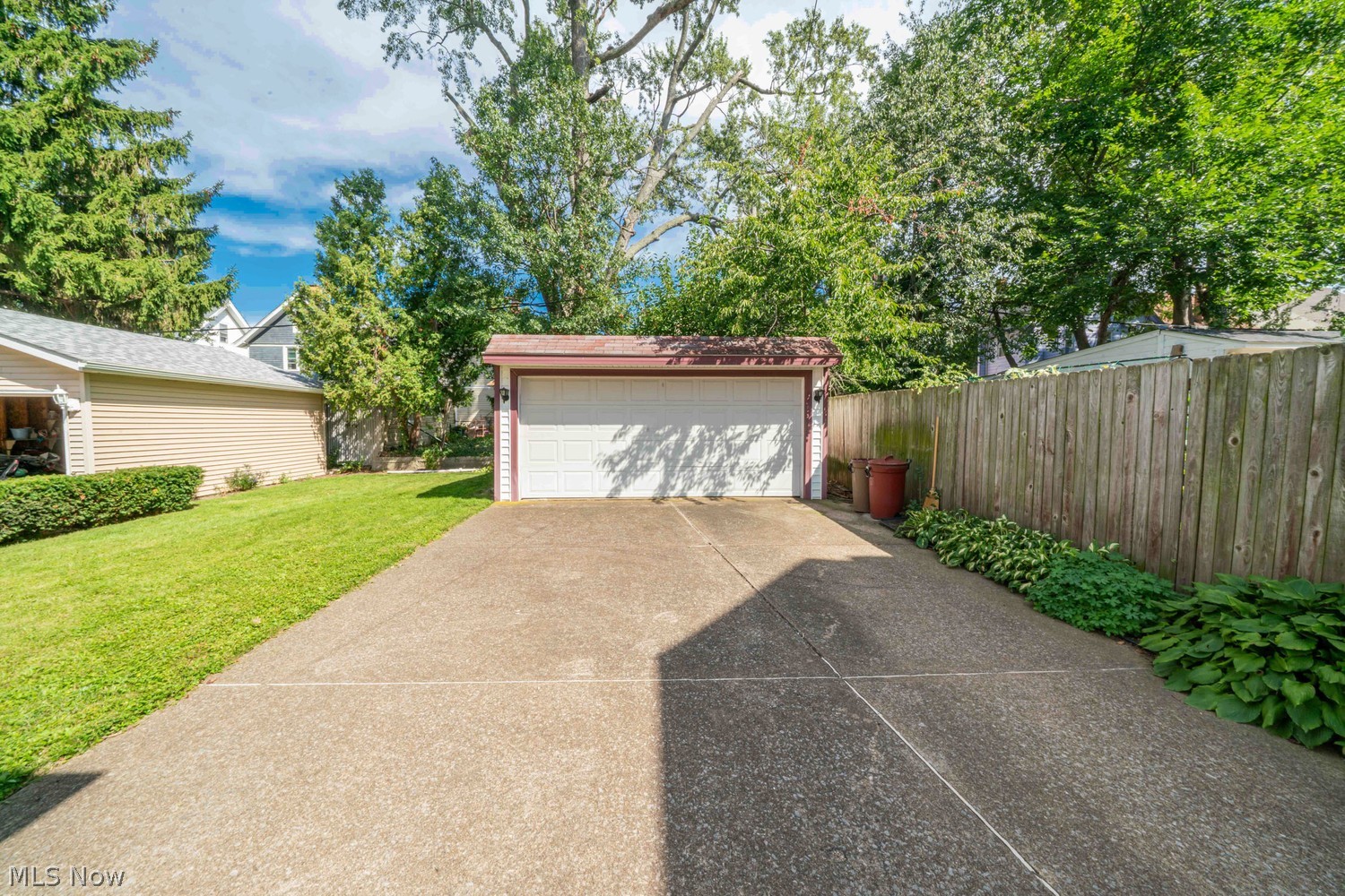 1489 Rockway Avenue Lakewood OH 44107