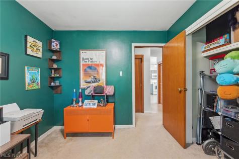 468 Karl Drive Richmond Heights OH 44143