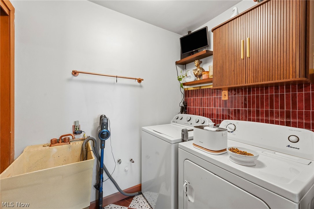 468 Karl Drive Richmond Heights OH 44143