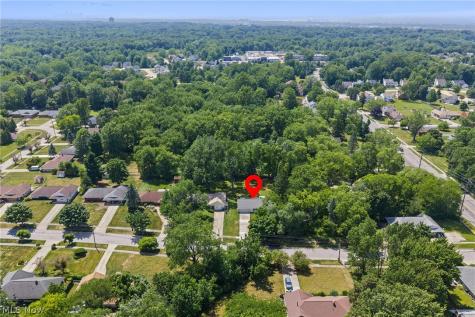 468 Karl Drive Richmond Heights OH 44143
