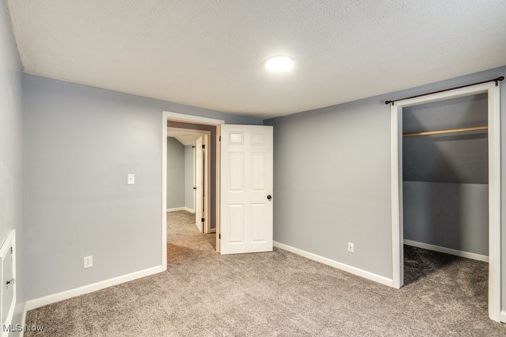 2643 Monroe Street Lakemore OH 44250