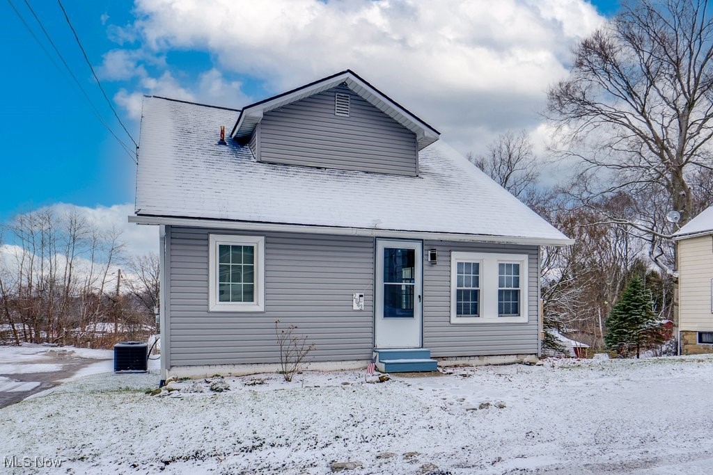 2643 Monroe Street Lakemore OH 44250