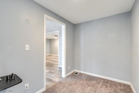 2643 Monroe Street Lakemore OH 44250