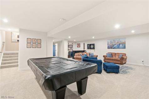 1404 Southbrook Circle NE Canton OH 44721