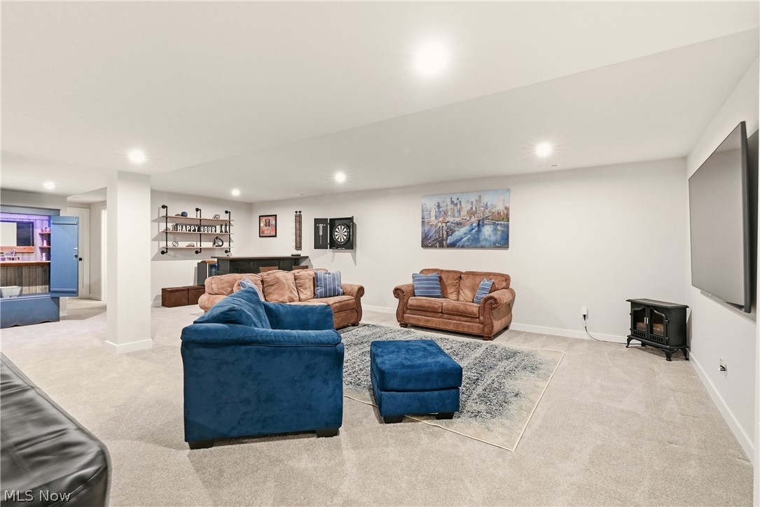 1404 Southbrook Circle NE Canton OH 44721