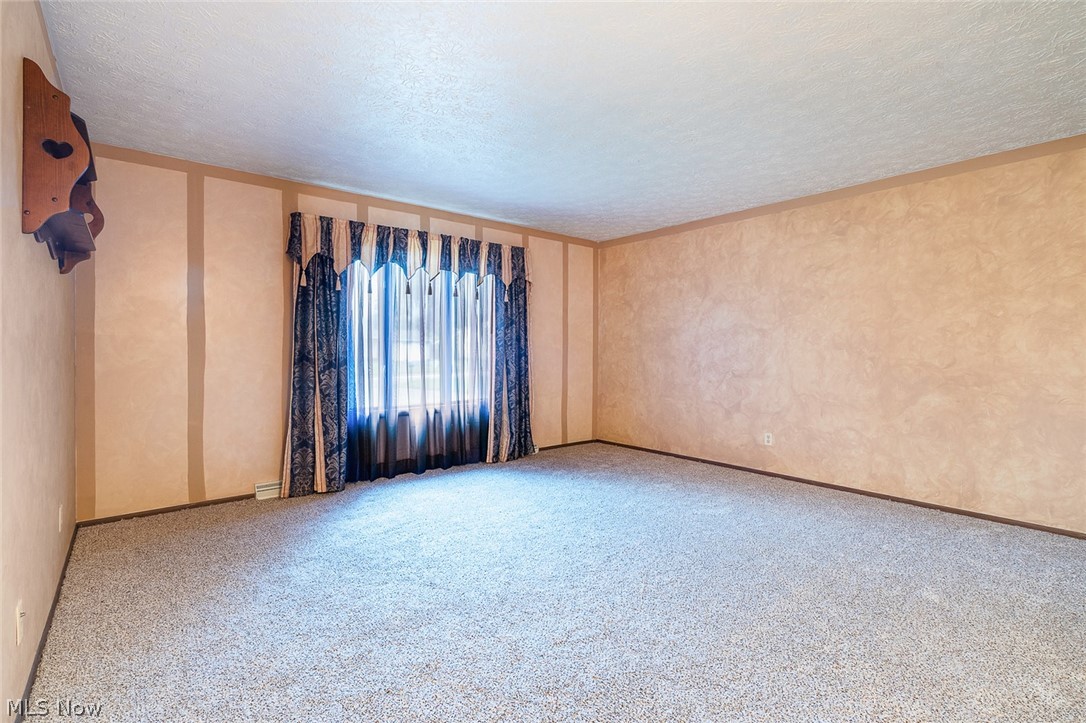 4970 New Road Austintown OH 44515