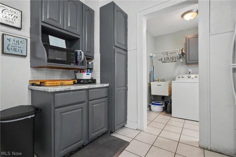 72 E Ido Avenue Akron OH 44301