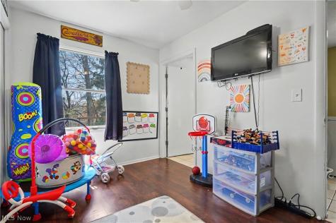 72 E Ido Avenue Akron OH 44301