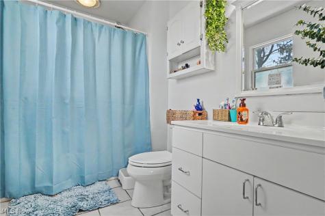 72 E Ido Avenue Akron OH 44301