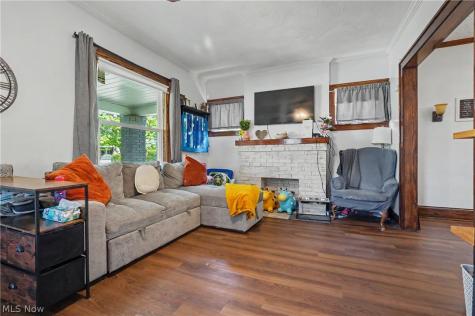 72 E Ido Avenue Akron OH 44301