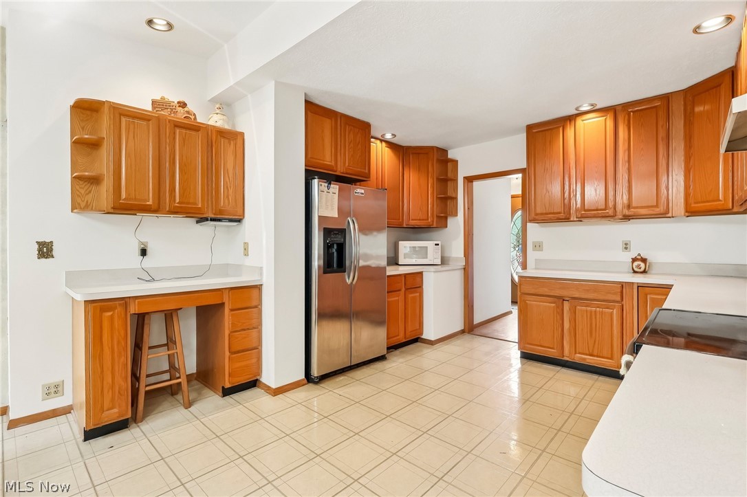 10312 W River Columbia Station OH 44028