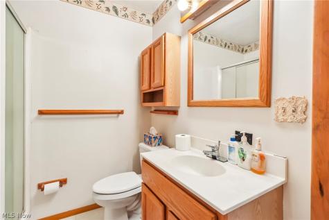 10312 W River Columbia Station OH 44028