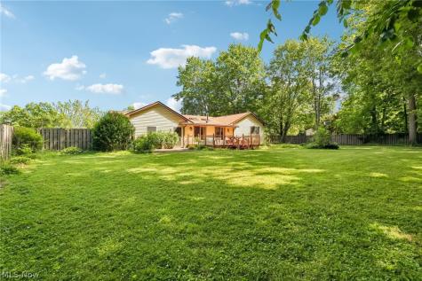 10312 W River Columbia Station OH 44028