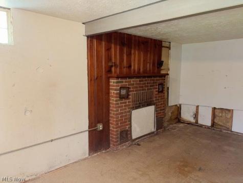 164 Forest Drive Bedford OH 44146