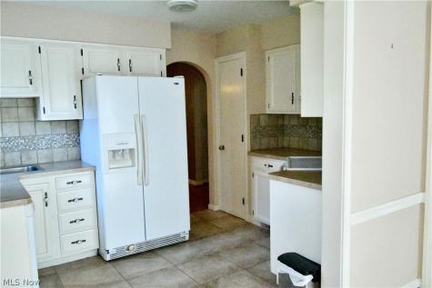 457 Orlo Lane Youngstown OH 44512