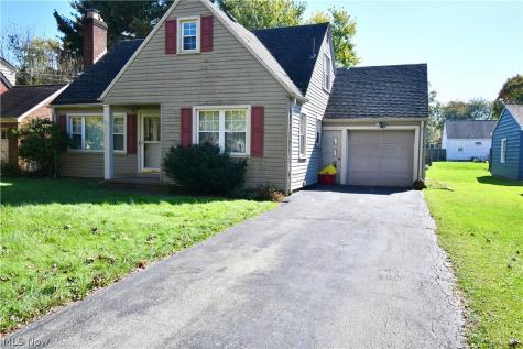 457 Orlo Lane Youngstown OH 44512