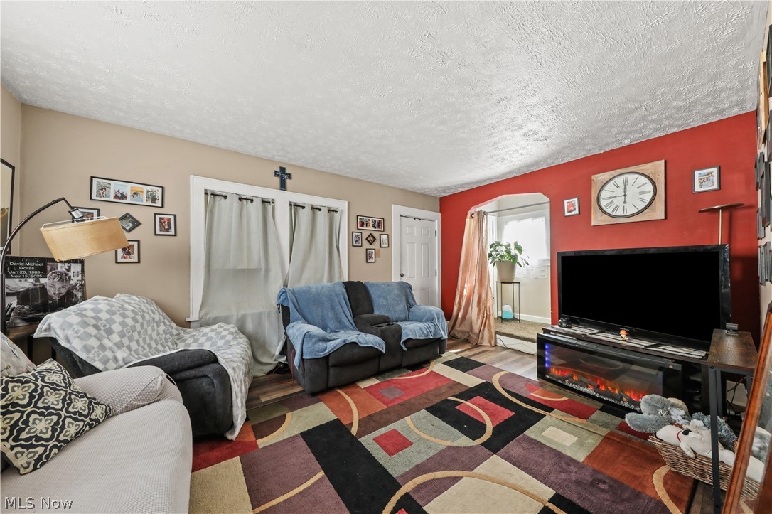 912 Hunt Street Akron OH 44306