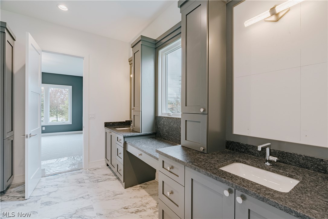 S/l 1 Bridgeport Way Mayfield Heights OH 44124