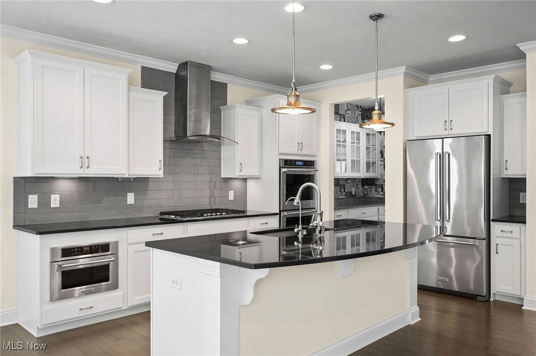 85 Brighton Drive Aurora OH 44202