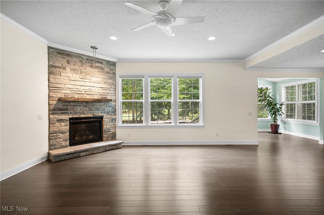 85 Brighton Drive Aurora OH 44202