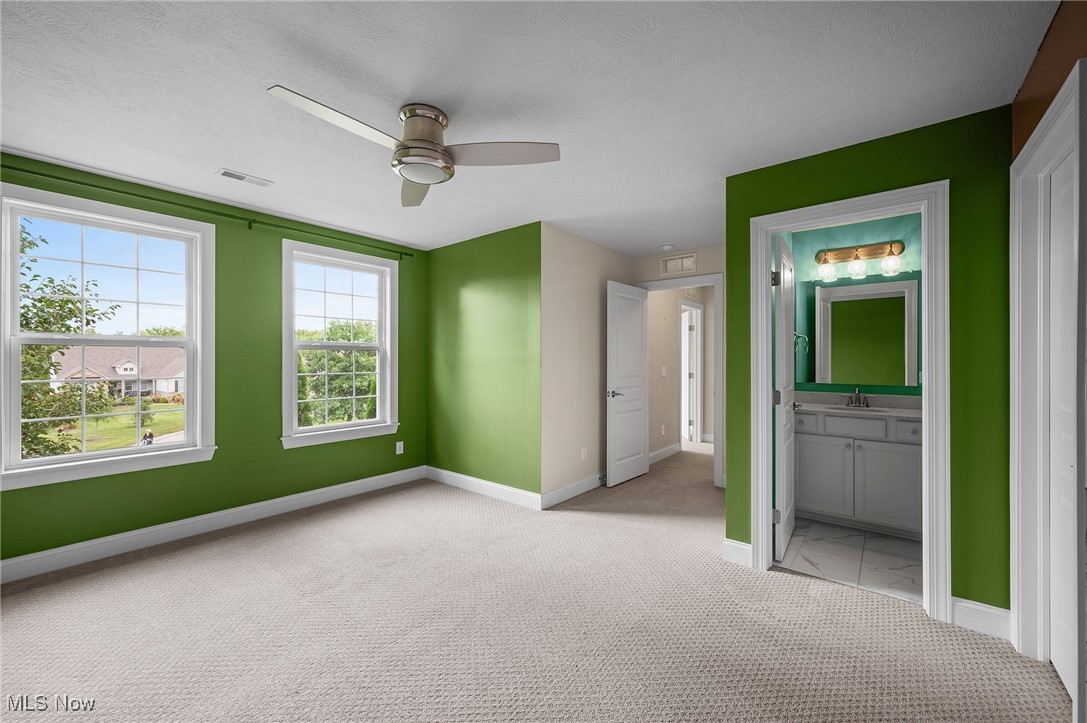 85 Brighton Drive Aurora OH 44202