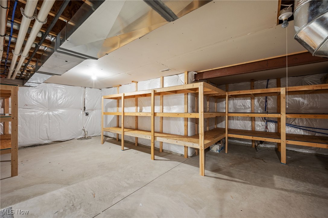 85 Brighton Drive Aurora OH 44202