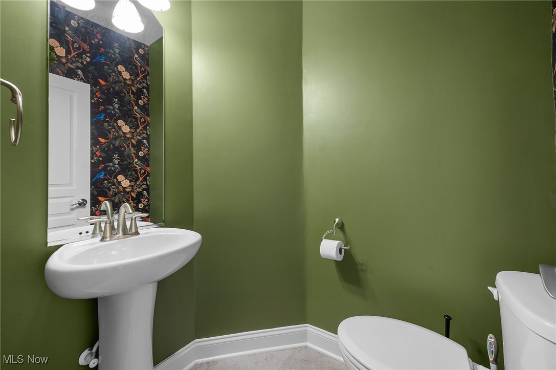 85 Brighton Drive Aurora OH 44202