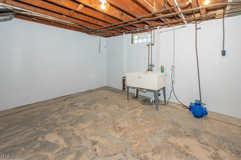 5617 Yorktown Lane Austintown OH 44515