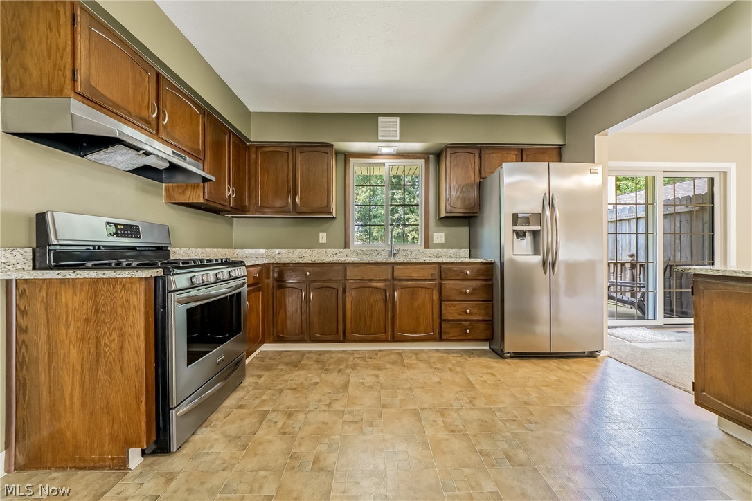 7741 E Linden Lane Parma OH 44130
