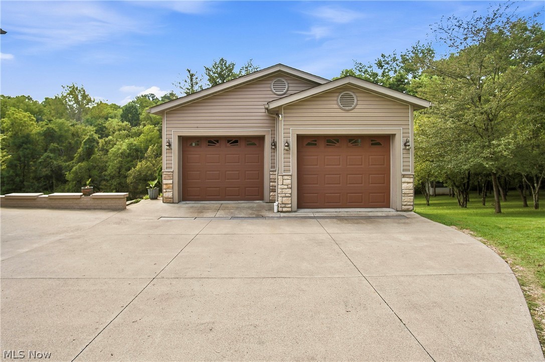 6720 Layman Drive Nashport OH 43830