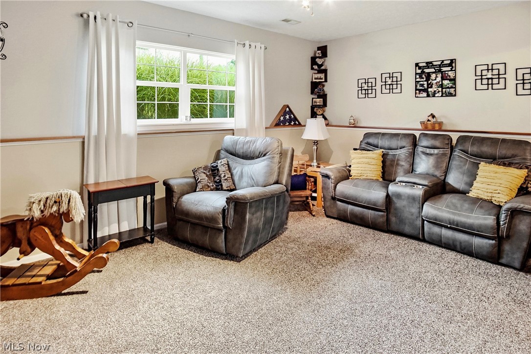 6720 Layman Drive Nashport OH 43830
