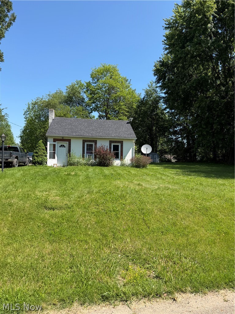 465 2nd Street SW Brewster OH 44613