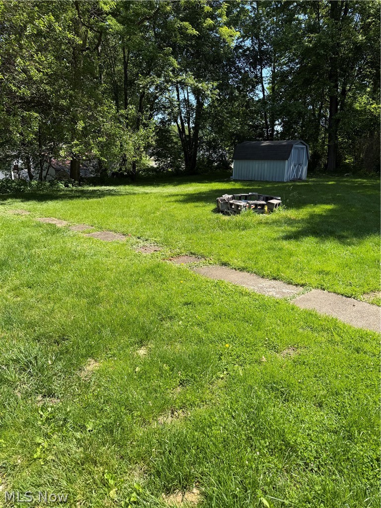 465 2nd Street SW Brewster OH 44613