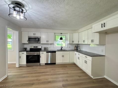 509 Marquardt Avenue NE North Canton OH 44720