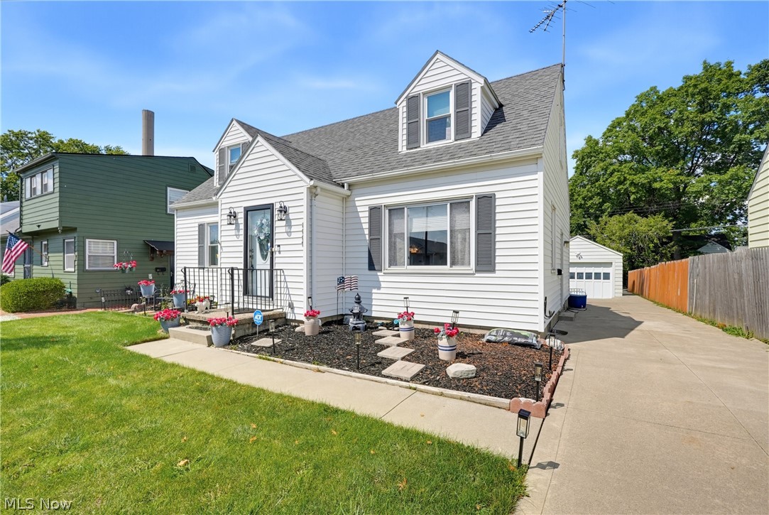 2005 Lindbergh Avenue Cuyahoga Falls OH 44223